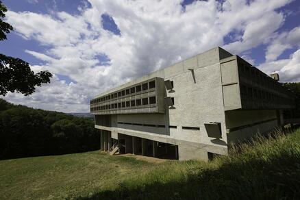 Visite pique-nique : le patrimoine d'Éveux et le Couvent de la Tourette