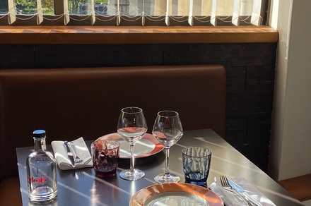 Monts Restaurant