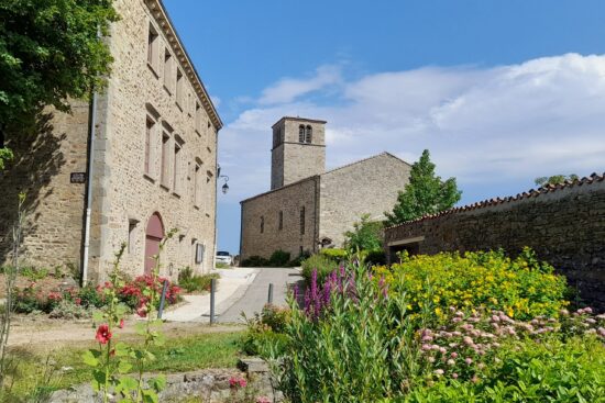 Riverie-village- eglise-©OTIMDL